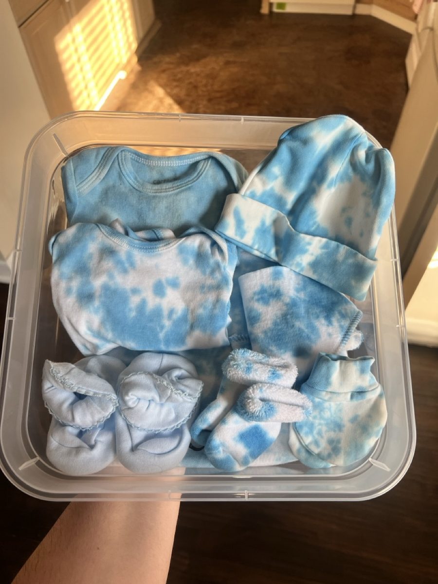 Tie-dye baby box with matching pieces