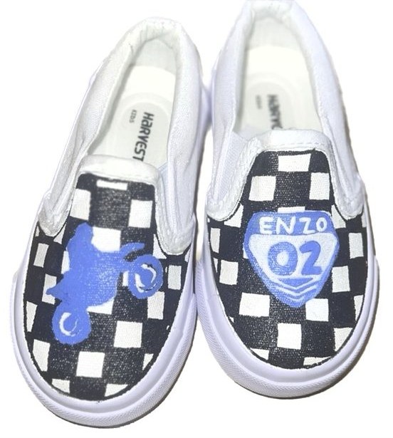 Checkered kids slip-ons with a name and number